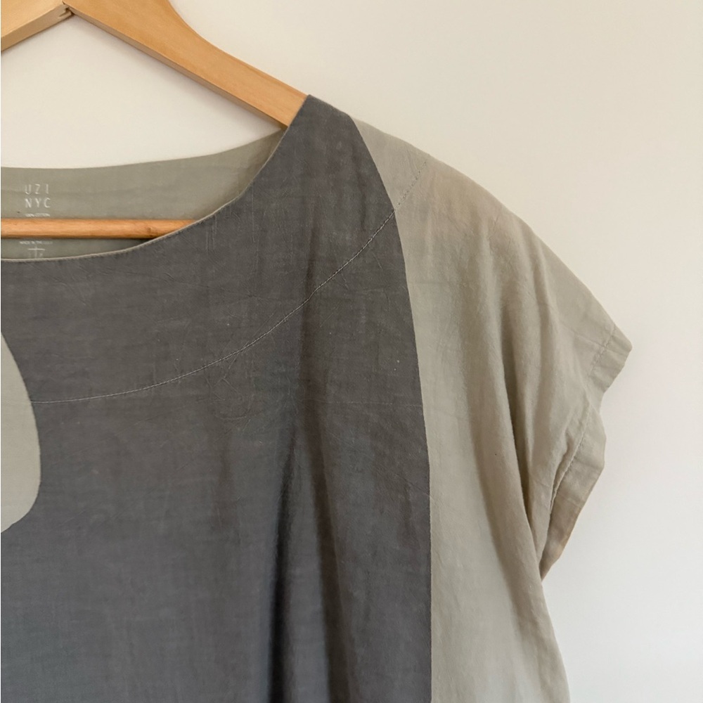 UZI NYC Top in Lightweight Cotton - Picture 3 of 5